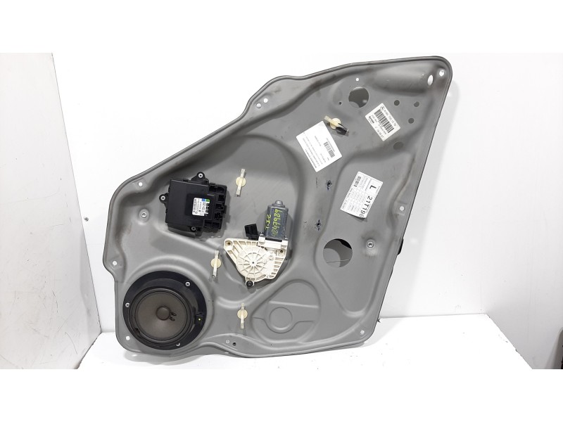 Recambio de elevalunas trasero izquierdo para mercedes-benz clase b (w245) 180 cdi (245.207) referencia OEM IAM   