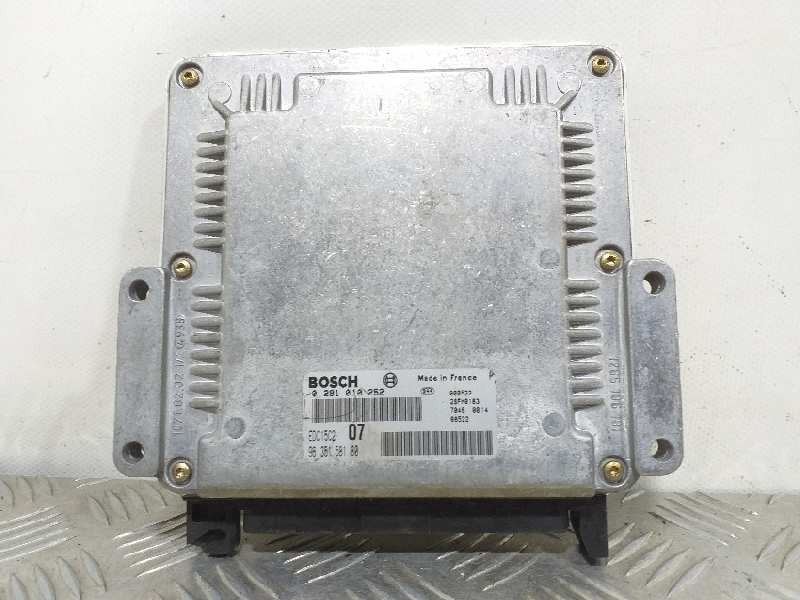 Recambio de centralita motor uce para citroën xantia berlina 2.0 hdi 90/110 plaisir referencia OEM IAM 0281010252 9635158180 