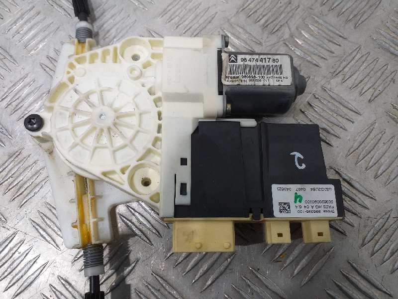 Recambio de elevalunas delantero derecho para citroën c4 berlina referencia OEM IAM 9647441780  