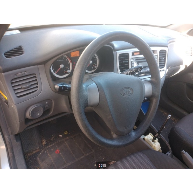 KIA RIO - imagen 2