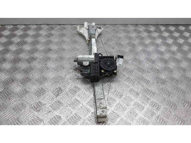 Recambio de elevalunas trasero izquierdo para ford mondeo berlina (ge) ambiente referencia OEM IAM 1320874   Recambio de elevalunas trasero izquierdo para ford mondeo berlina (ge) ambiente referencia OEM IAM 1320874