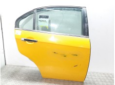 Recambio de puerta trasera derecha para chevrolet epica lt referencia OEM IAM 96635658 AMARILLO(TAXI)