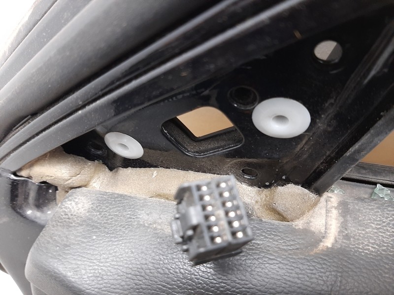 Recambio de puerta delantera derecha para chevrolet epica lt referencia OEM IAM 96635580 AMARILLO(TAXI)  Recambio de puerta delantera derecha para chevrolet epica lt referencia OEM IAM 96635580 AMARILLO(TAXI)