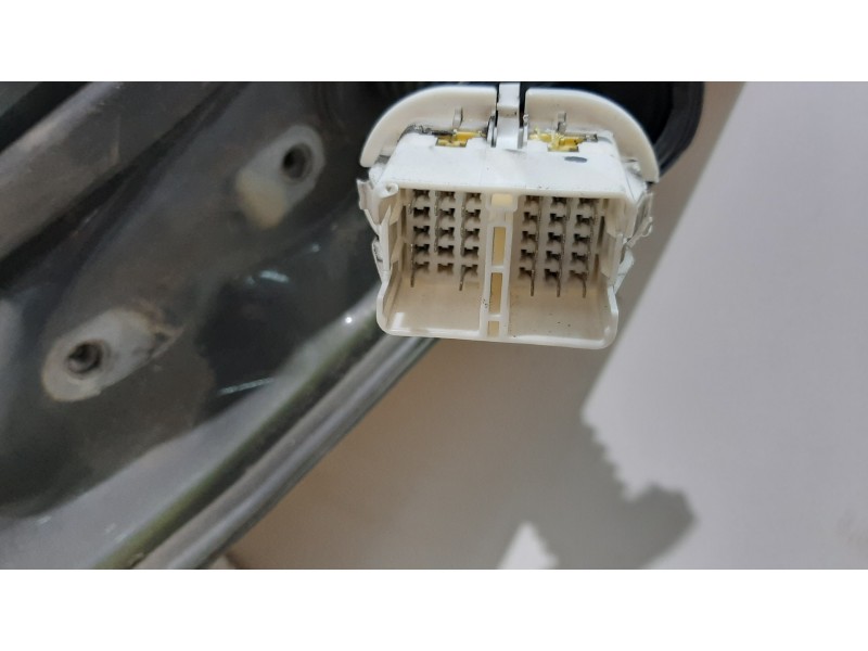 Recambio de puerta delantera izquierda para chevrolet epica lt referencia OEM IAM 96635579 AMARILLO(TAXI)  Recambio de puerta delantera izquierda para chevrolet epica lt referencia OEM IAM 96635579 AMARILLO(TAXI)