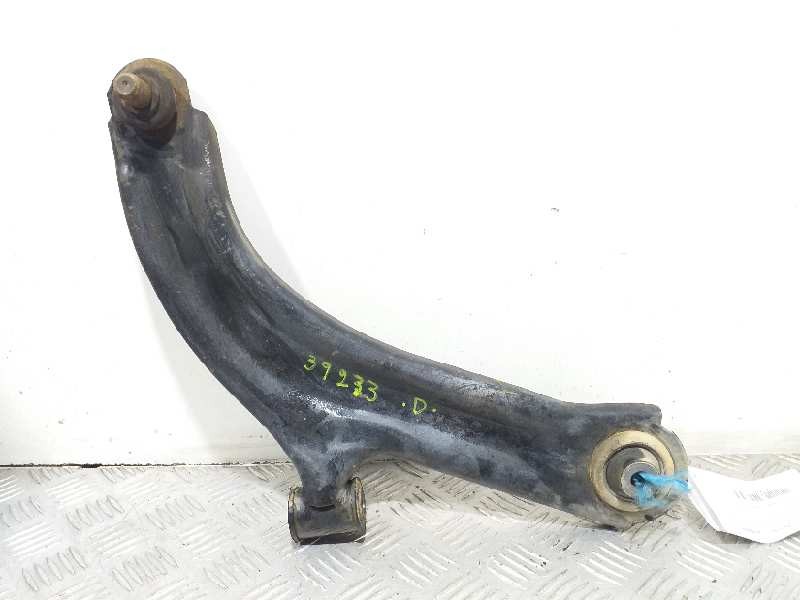 Recambio de brazo suspension inferior delantero derecho para kia carens 2.0 crdi ex monovolumen referencia OEM IAM 0K2FA34300  