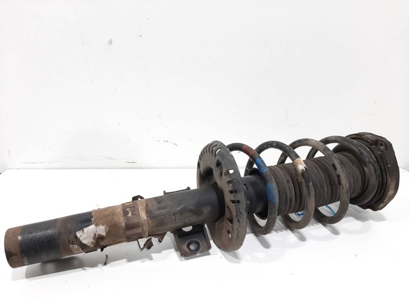 Recambio de amortiguador delantero derecho para volkswagen fox (5z1) básico referencia OEM IAM 5Z0413031AB  