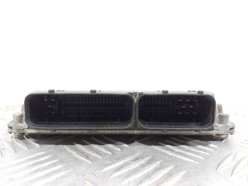 Recambio de centralita motor uce para seat ibiza (6l1) signo referencia OEM IAM 5WP4019605 03E906033P 