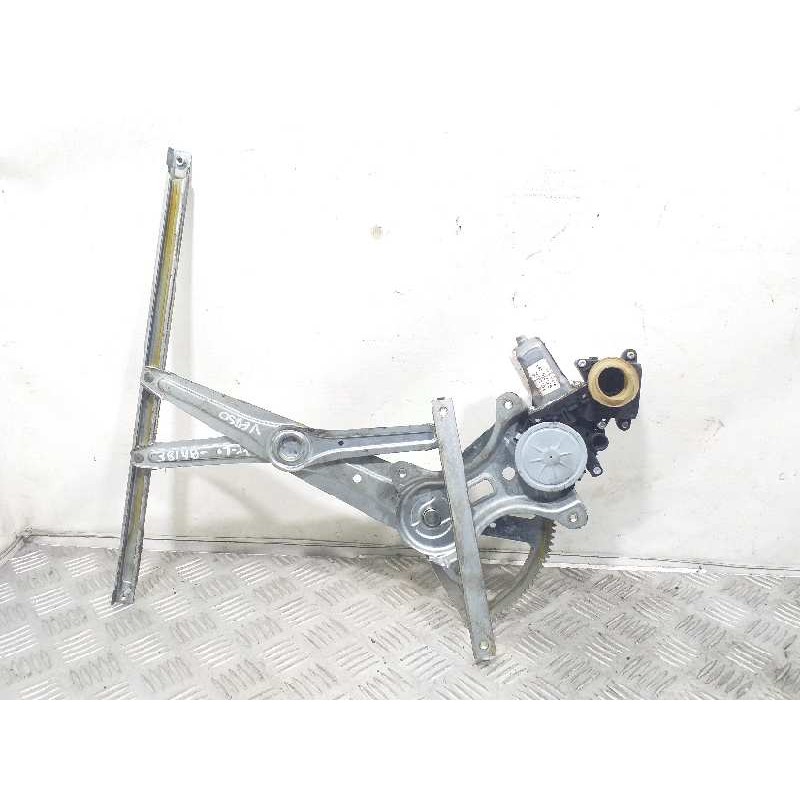 Recambio de elevalunas trasero izquierdo para toyota corolla verso (r1) 2.2 d-4d luna referencia OEM IAM 698400F020  