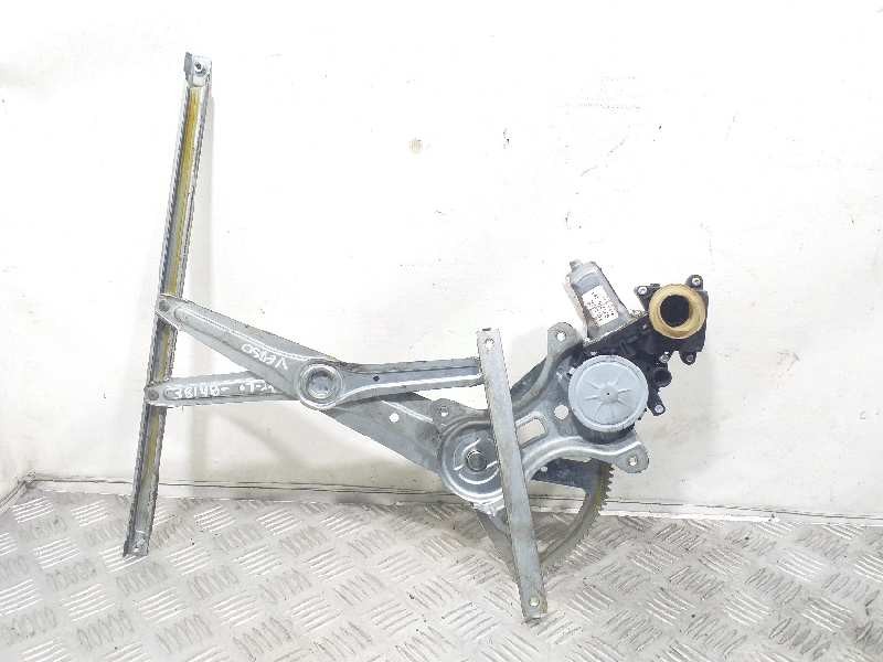 Recambio de elevalunas trasero izquierdo para toyota corolla verso (r1) 2.2 d-4d luna referencia OEM IAM 698400F020  