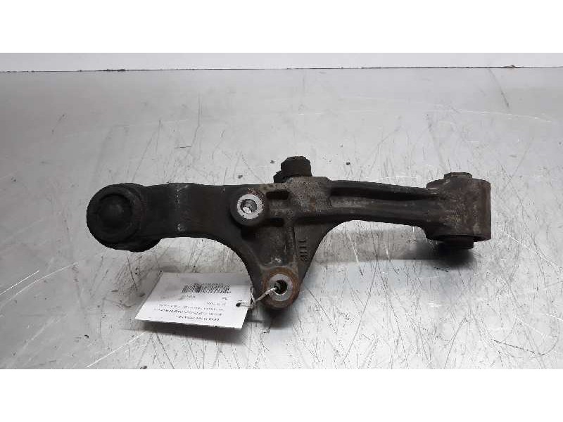 Recambio de brazo suspension inferior delantero izquierdo para kia carnival ii 2.9 cdri ex referencia OEM IAM   