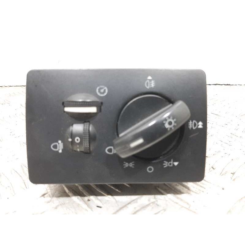 Recambio de mando luces para ford focus berlina (cap) ghia referencia OEM IAM 4M5T13A024AA  