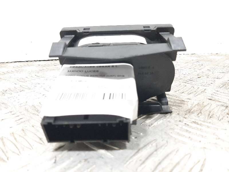 Recambio de mando luces para ford focus berlina (cap) ghia referencia OEM IAM 4M5T13A024AA  