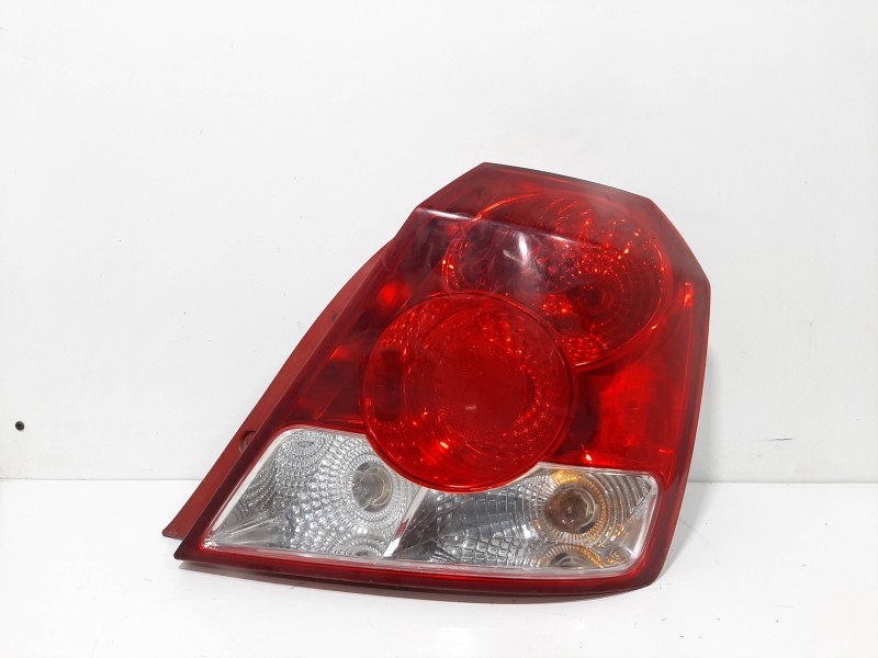 Recambio de piloto trasero derecho para daewoo kalos 1.4 se referencia OEM IAM 96540269   Recambio de piloto trasero derecho para daewoo kalos 1.4 se referencia OEM IAM 96540269