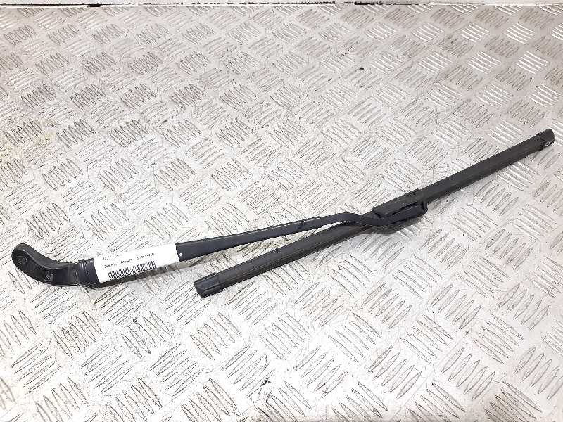 Recambio de brazo limpia delantero derecho para mini mini (r50,r53) one referencia OEM IAM 61617248407  