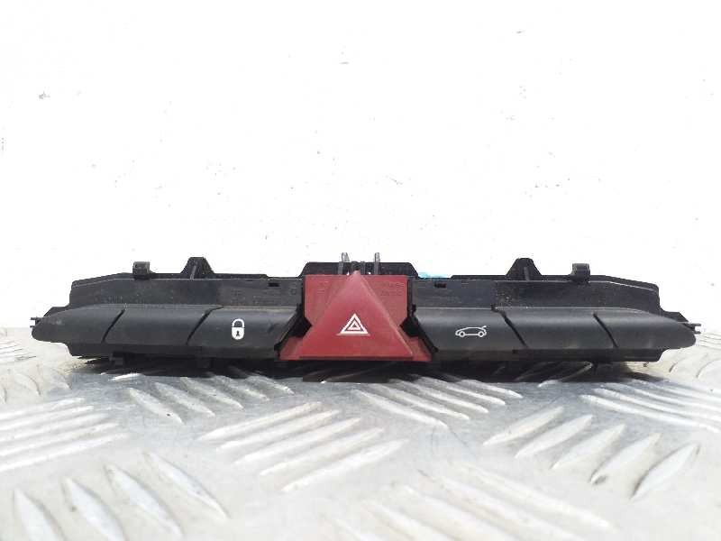Recambio de warning para peugeot 308 confort referencia OEM IAM 706380   Recambio de warning para peugeot 308 confort referencia OEM IAM 706380