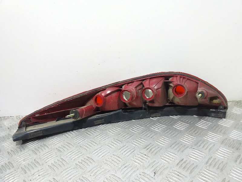 Recambio de piloto trasero izquierdo para ford mondeo berlina (ge) futura (d) referencia OEM IAM   