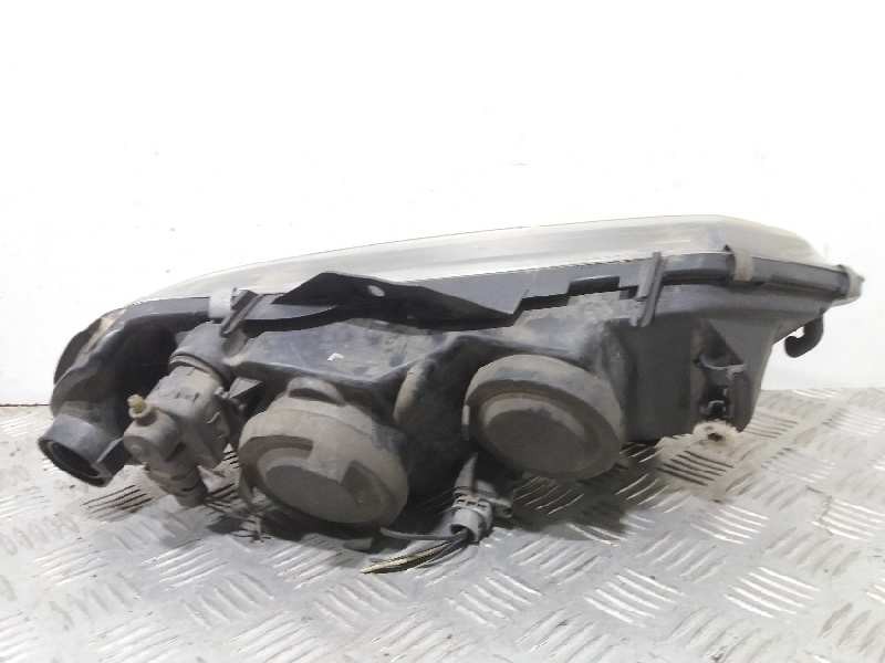 Recambio de faro izquierdo para renault laguna (b56) 1.8 16v rt referencia OEM IAM 7701047879  