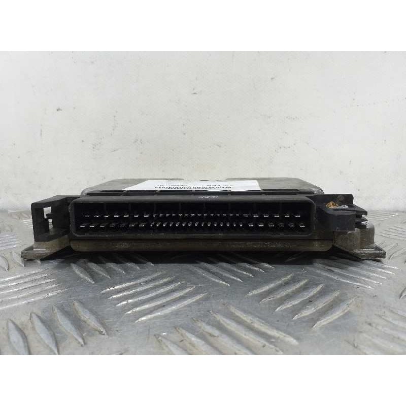 Recambio de centralita motor uce para citroën xsara berlina 1.6 seduction referencia OEM IAM 0261204939 9633184780 