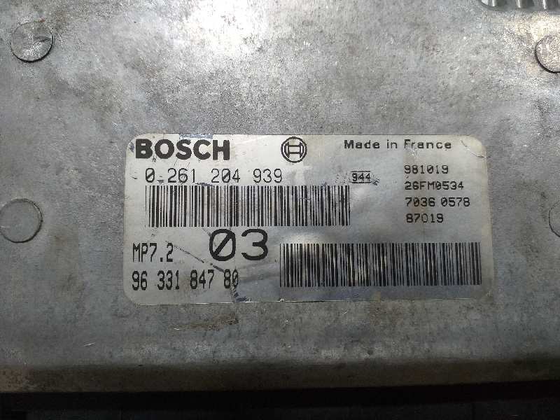 Recambio de centralita motor uce para citroën xsara berlina 1.6 seduction referencia OEM IAM 0261204939 9633184780 