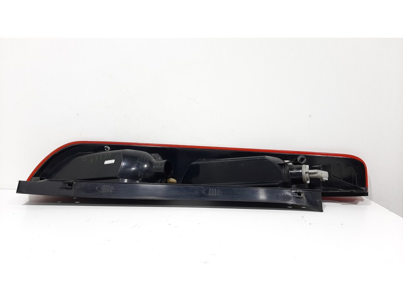 Recambio de piloto trasero derecho para ford focus c-max (cap) ambiente (d) referencia OEM IAM   