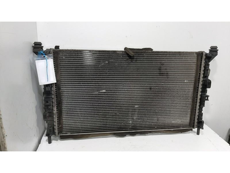 Recambio de radiador agua para ford focus c-max (cap) ambiente (d) referencia OEM IAM 3M5H8005TH  