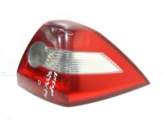 Recambio de piloto trasero derecho para renault megane ii classic berlina confort expression referencia OEM IAM 8200142681  