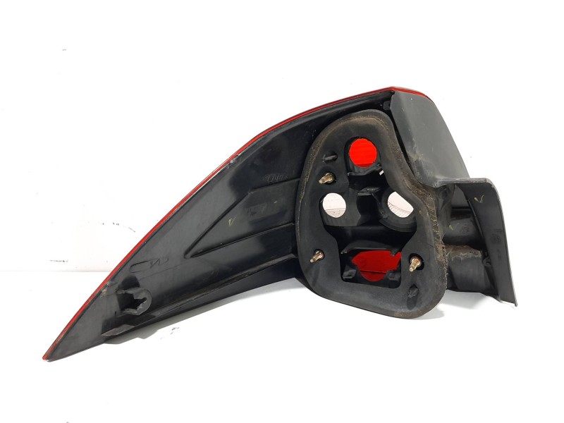 Recambio de piloto trasero derecho para renault megane ii classic berlina confort expression referencia OEM IAM 8200142681  
