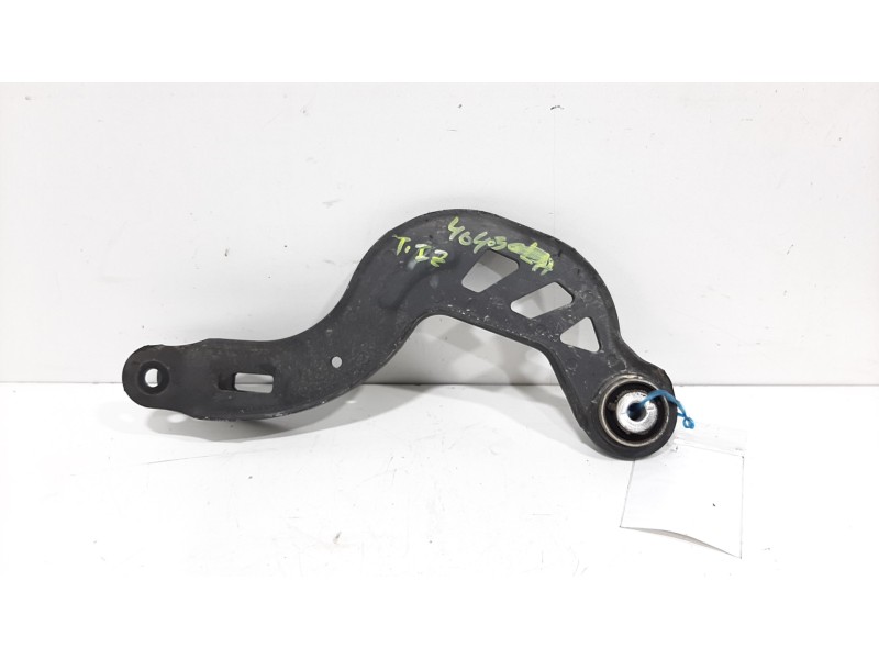 Recambio de brazo suspension superior trasero izquierdo para mercedes-benz clase gla (w156) gla 220 cdi / d (156.903) referencia