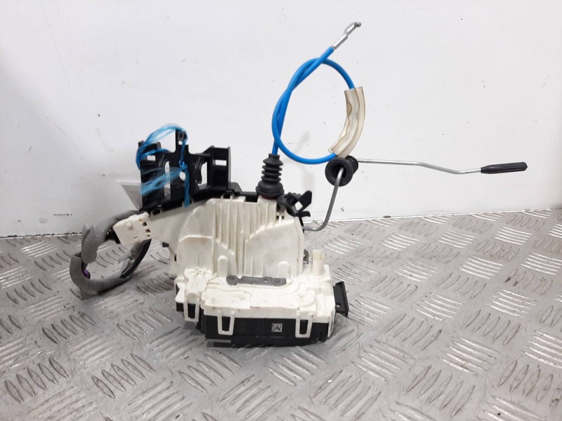 Recambio de cerradura puerta trasera izquierda para mercedes-benz clase gla (w156) gla 220 cdi / d (156.903) referencia OEM IAM 