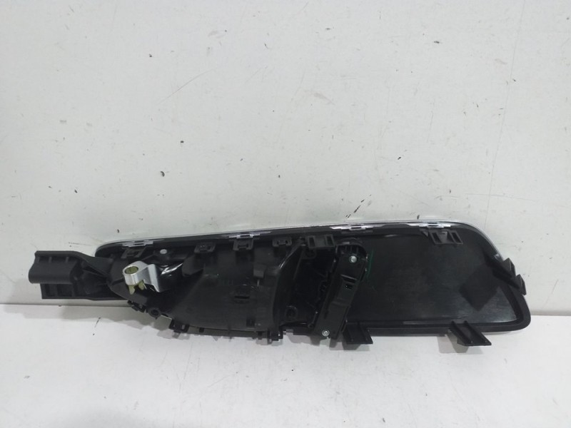 Recambio de maneta interior delantera izquierda para mercedes-benz clase gla (w156) gla 220 cdi / d (156.903) referencia OEM IAM