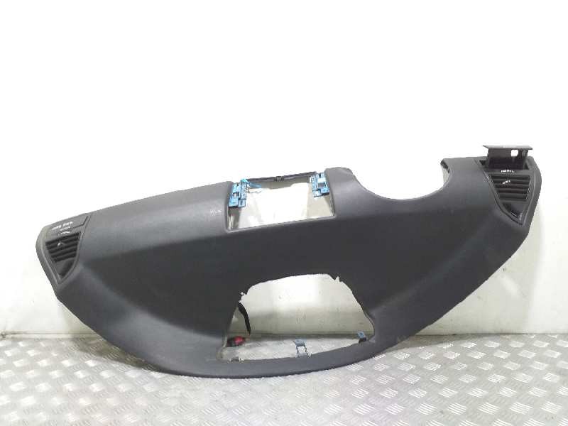 Recambio de salpicadero para citroën c4 berlina referencia OEM IAM 8211NX  