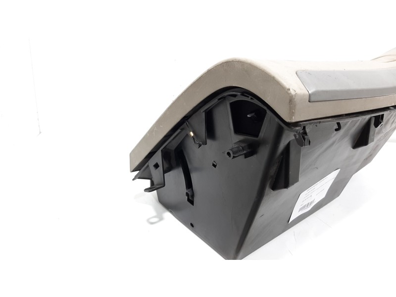 Recambio de guantera para subaru legacy familiar/outback b13 (bp) 2.0 r sw referencia OEM IAM   