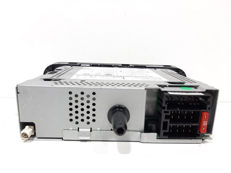 Recambio de sistema audio / radio cd para fiat panda (319) cross referencia OEM IAM 735634793  