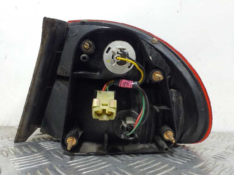 Recambio de piloto trasero izquierdo para daewoo lanos se referencia OEM IAM   