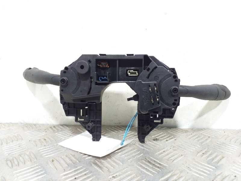 Recambio de mando multifuncion para citroën c4 berlina vtr plus referencia OEM IAM 345657356 6242Z3 