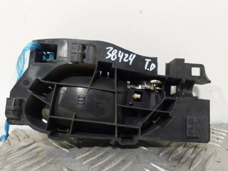 Recambio de maneta interior trasera derecha para peugeot 207 sport referencia OEM IAM 96555516VD  