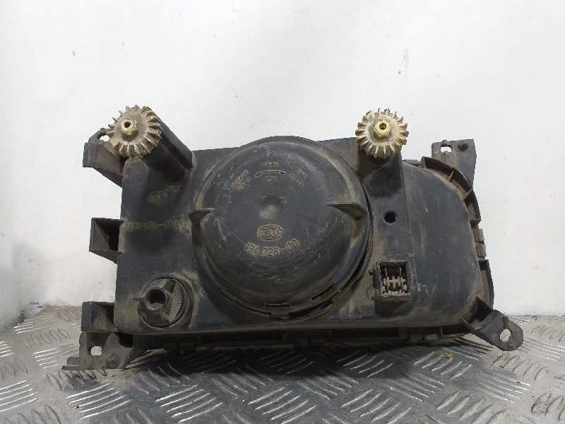 Recambio de faro izquierdo para volkswagen passat berlina (312) 1.8 referencia OEM IAM   