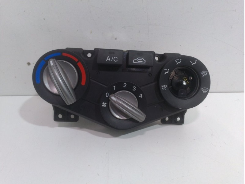 Recambio de mando calefaccion / aire acondicionado para kia rio 1.4 ex1 referencia OEM IAM 972501G520PH  