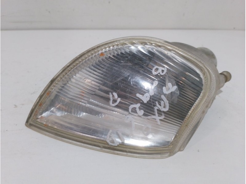 Recambio de piloto delantero derecho para citroën saxo 1.5 d seduction referencia OEM IAM    Recambio de piloto delantero derecho para citroën saxo 1.5 d seduction referencia OEM IAM