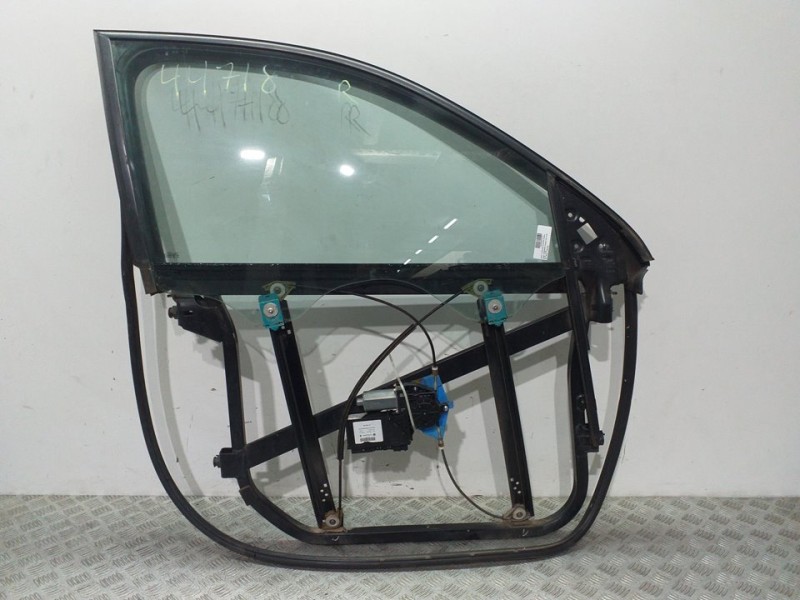 Recambio de elevalunas delantero derecho para volkswagen touareg (7la) tdi r5 referencia OEM IAM 7L0837462F  