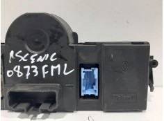 Recambio de mando calefaccion / aire acondicionado para renault scenic ii emotion referencia OEM IAM 8200501465   2