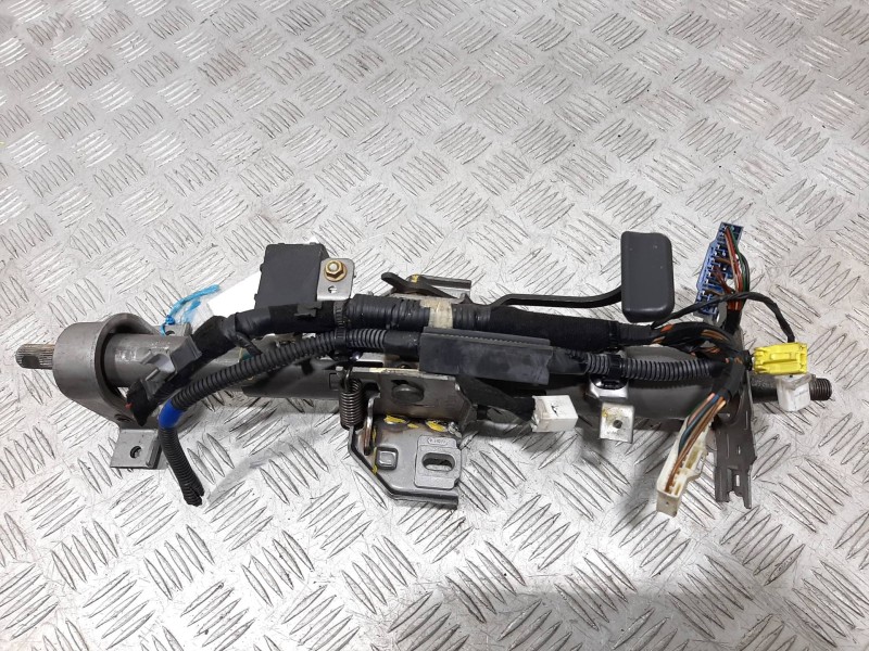 Recambio de columna direccion para kia rio 1.5 crdi active referencia OEM IAM 563701G000  