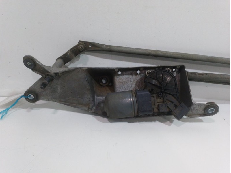 Recambio de motor limpia delantero para renault modus confort dynamique referencia OEM IAM 7701208057  