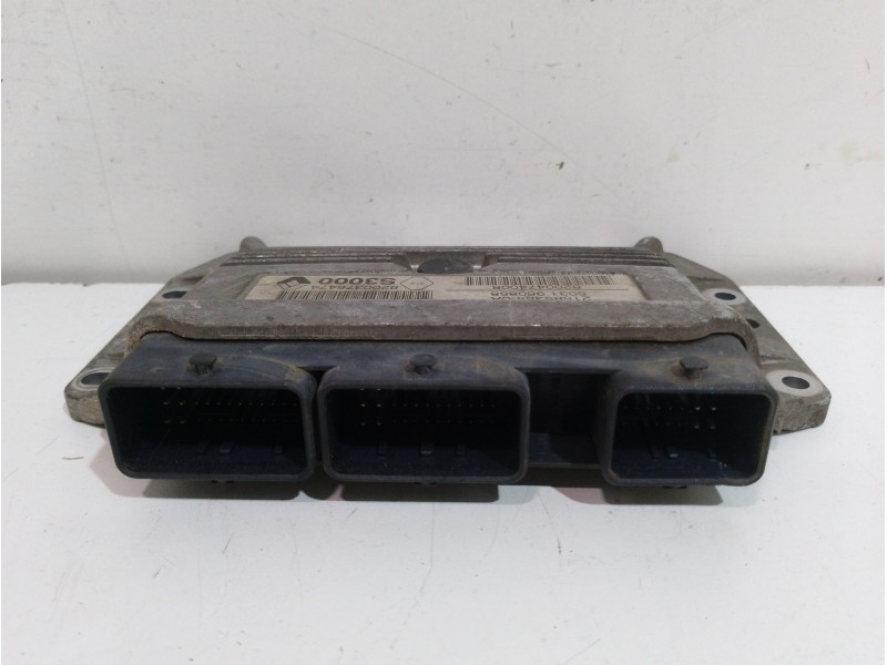 Recambio de centralita motor uce para renault modus confort dynamique referencia OEM IAM 8200376474  