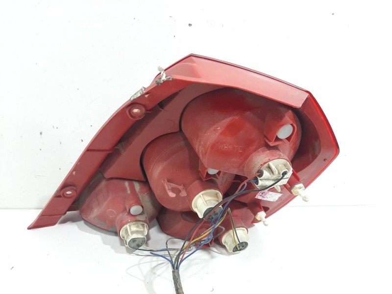 Recambio de piloto trasero izquierdo para daewoo kalos 1.4 se referencia OEM IAM   