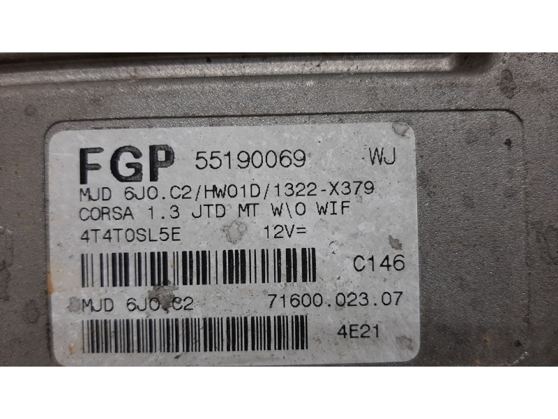 Recambio de centralita motor uce para opel corsa c cosmo referencia OEM IAM 55190069  