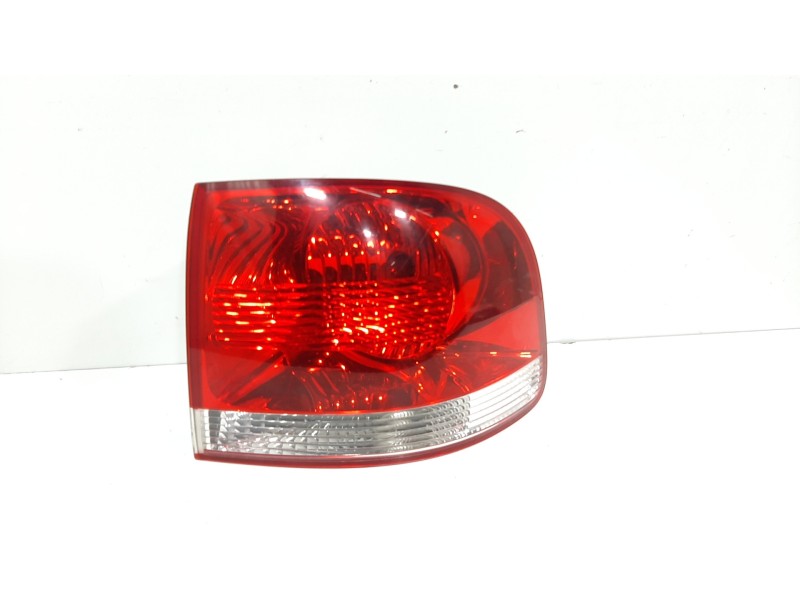 Recambio de piloto trasero derecho para volkswagen touareg (7la) tdi r5 referencia OEM IAM 7L6945096P  