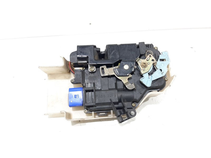 Recambio de cerradura puerta delantera izquierda para volkswagen touareg (7la) tdi r5 referencia OEM IAM  9 PINES 