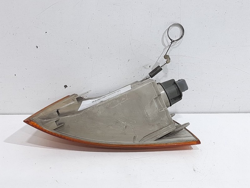 Recambio de piloto delantero derecho para fiat punto berl. (176) 75 s referencia OEM IAM   