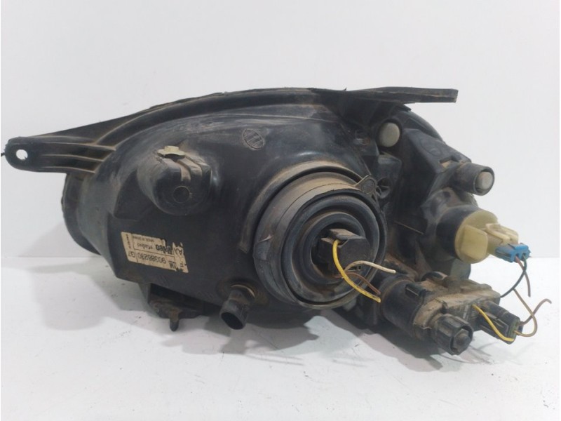 Recambio de faro derecho para opel corsa b top (e) referencia OEM IAM 90386290  